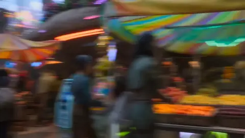 Alien Market in 2077