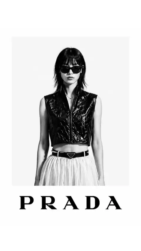 Everyone could be a Prada Model…
Daily challenge by @inspova_ai 
#aiartdaily #aiwork #aifashion #aidesign #thedevilwearsprada