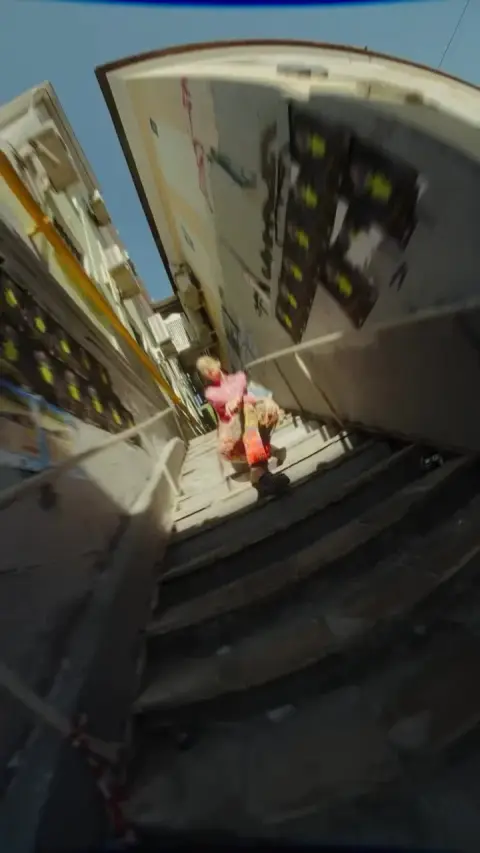 Fashion Girl Camera Transition