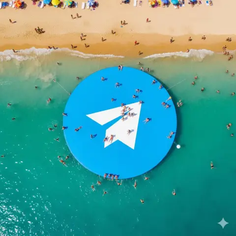 Giant inflatable WhatsApp logo in Bihai attracts crowds