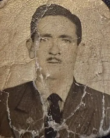 High-fidelity ultra-clear restoration of real face