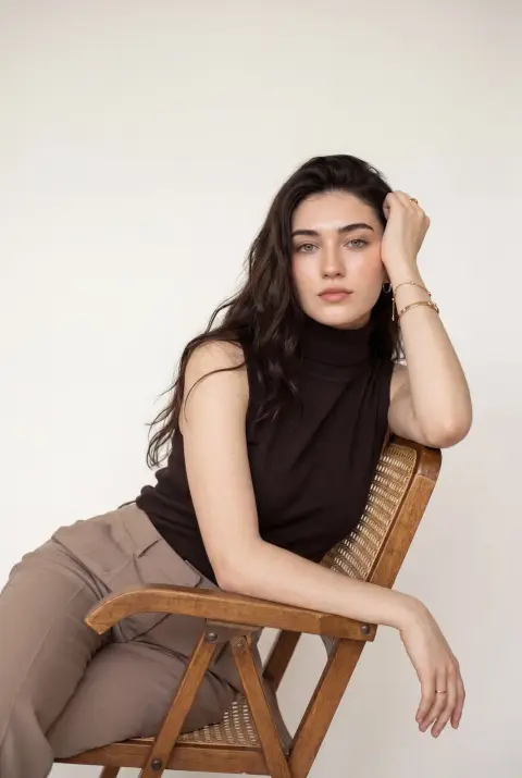 Minimalist Luxury Fashion Editorial Portrait Photography Tips