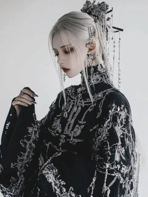 【Moonlit Sutra / 月影の経文】