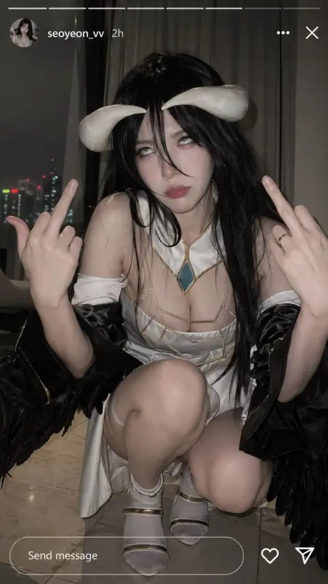Snap shots of the arrogant and rebellious Albedo