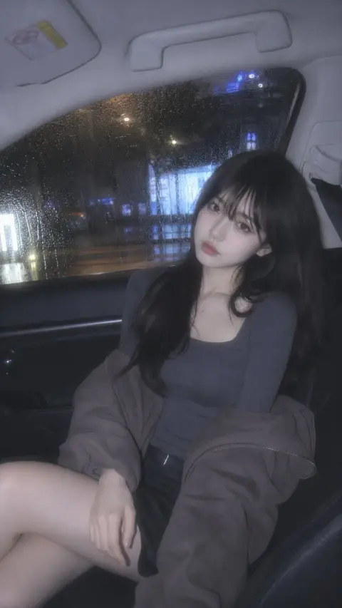 Soft light CCD emotional photo in the car on a rainy night
