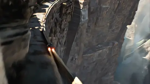 Speeder chase across a cliff city