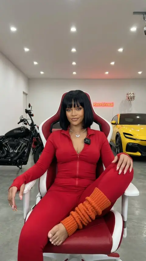 The charming e-sports girl in the wealthy garage